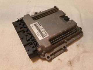 bontott DACIA DOKKER Motorvezérlő