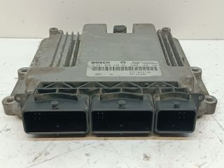 bontott DACIA DOKKER Motorvezérlő