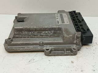 bontott DACIA DOKKER Motorvezérlő