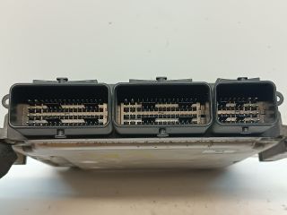 bontott DACIA DOKKER Motorvezérlő