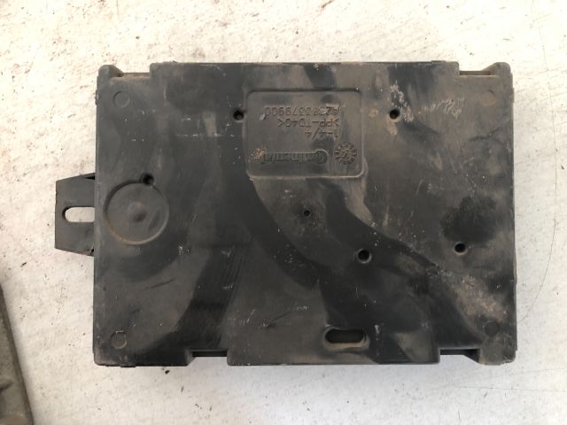 bontott DACIA DOKKER Motorvezérlő