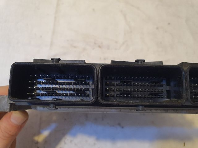 bontott DACIA DOKKER Motorvezérlő