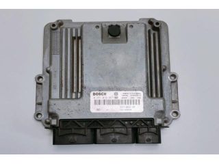 bontott DACIA DOKKER Motorvezérlő