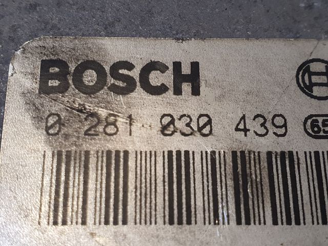 bontott DACIA DOKKER Motorvezérlő