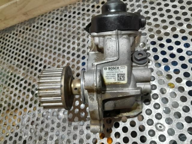 bontott DACIA DOKKER Nagynyomású Szivattyú