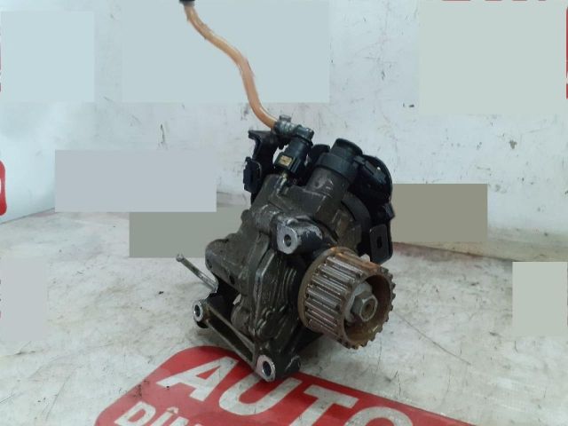 bontott DACIA DOKKER Nagynyomású Szivattyú