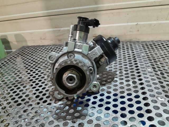 bontott DACIA DOKKER Nagynyomású Szivattyú