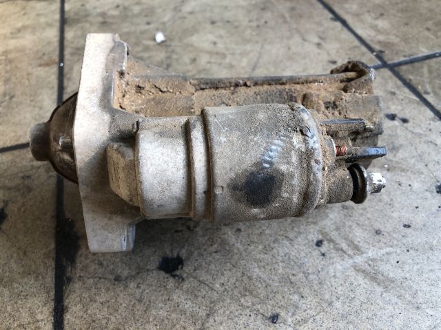 bontott DACIA DOKKER Önindító