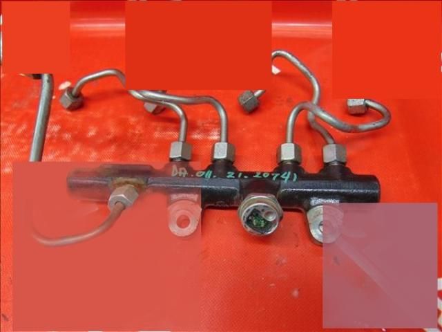 bontott DACIA DOKKER Porlasztó Sor / Híd