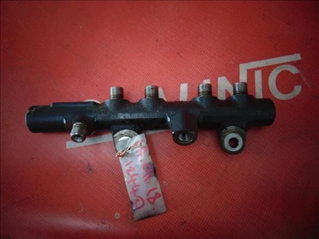 bontott DACIA DOKKER Porlasztó Sor / Híd