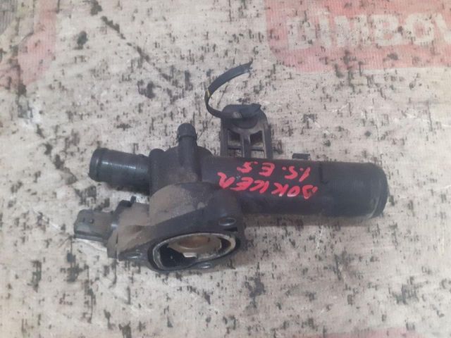 bontott DACIA DOKKER Termosztátház
