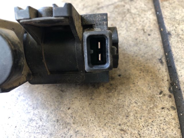 bontott DACIA DOKKER Turbó Vákum Szelep