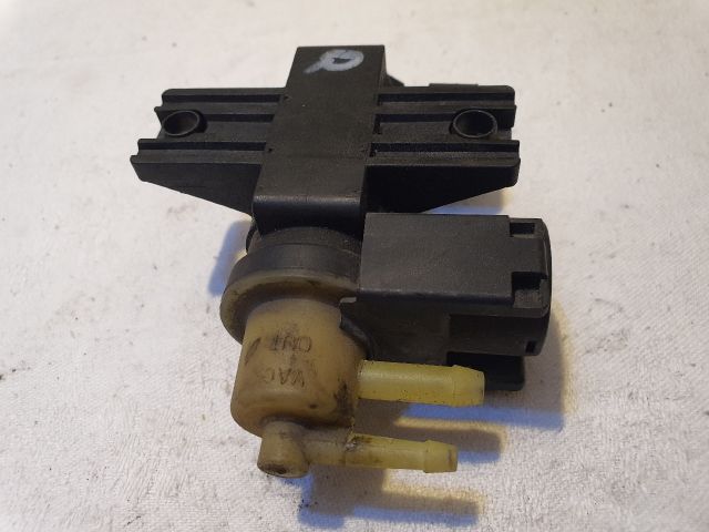 bontott DACIA DOKKER Turbó Vákum Szelep