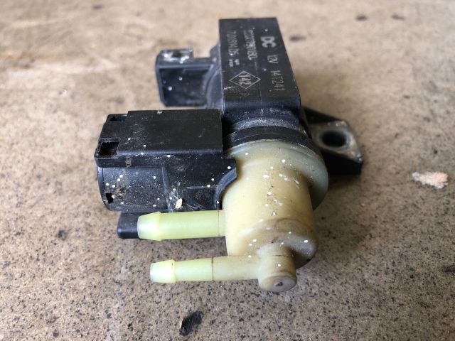 bontott DACIA DOKKER Turbó Vákum Szelep