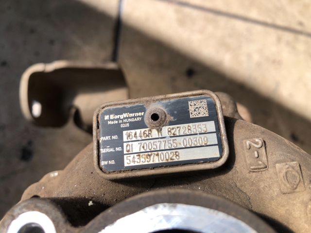 bontott DACIA DOKKER Turbó