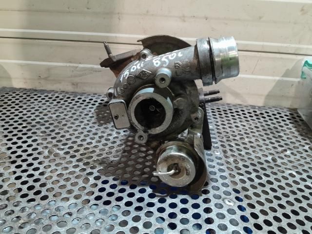 bontott DACIA DOKKER Turbó