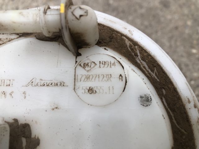 bontott DACIA DOKKER Üzemanyag Szivattyú