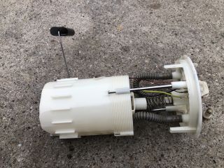 bontott DACIA DOKKER Üzemanyag Szivattyú