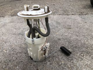 bontott DACIA DOKKER Üzemanyag Szivattyú