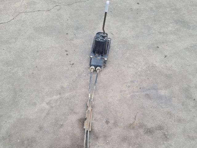 bontott DACIA DOKKER Váltó Bowden