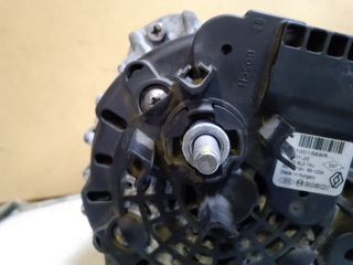 bontott DACIA DOKKER Generátor