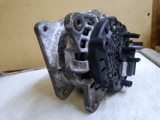 bontott DACIA DOKKER Generátor