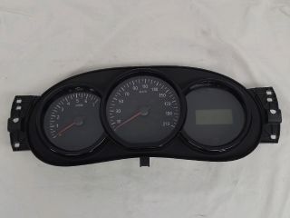 bontott DACIA DOKKER Kilométeróra