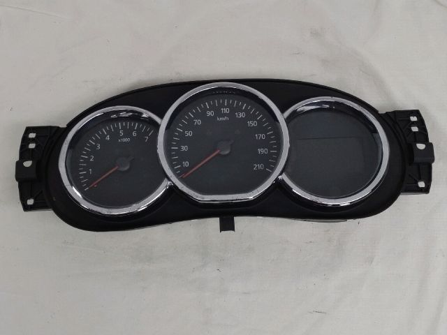 bontott DACIA DOKKER Kilométeróra