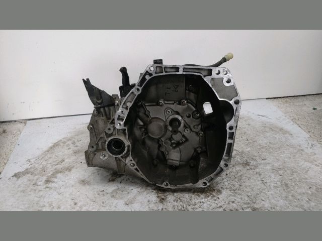 bontott DACIA DOKKER Váltó (Mechanikus)