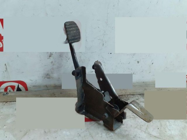 bontott DACIA DOKKER Kuplung Pedál