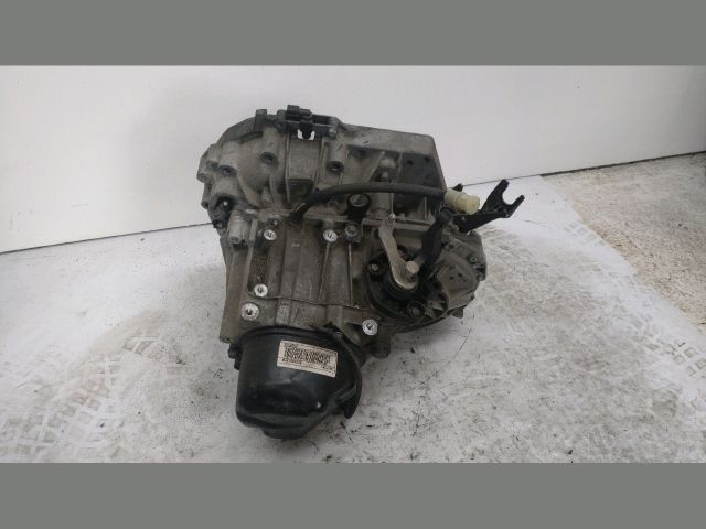 bontott DACIA DOKKER Váltó (Mechanikus)