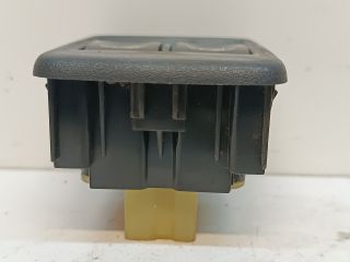 bontott DACIA DOKKER Ablakemelő Kapcsoló Négyes / Kettes