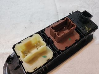 bontott DACIA DOKKER Ablakemelő Kapcsoló Négyes / Kettes