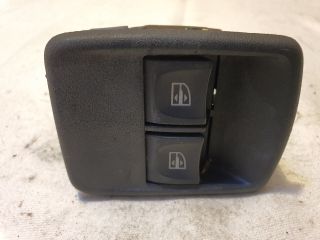 bontott DACIA DOKKER Ablakemelő Kapcsoló Négyes / Kettes