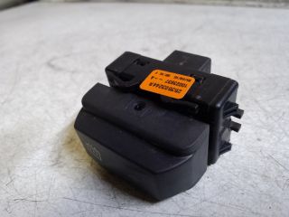 bontott DACIA DOKKER Ablakfűtés Kapcsoló