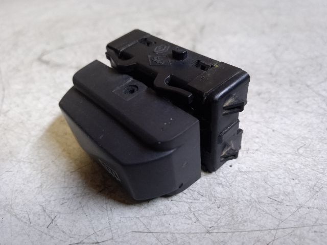 bontott DACIA DOKKER Ablakfűtés Kapcsoló