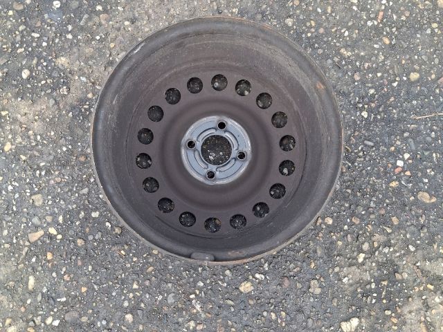 bontott DACIA DOKKER Acélfelni (1 db)