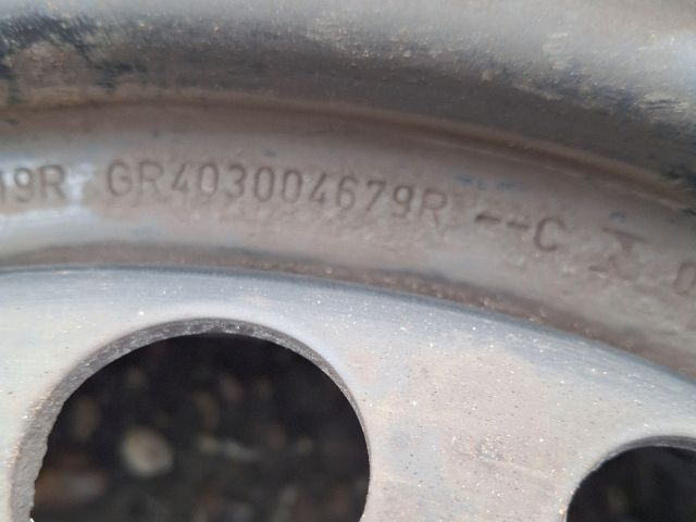 bontott DACIA DOKKER Acélfelni (1 db)