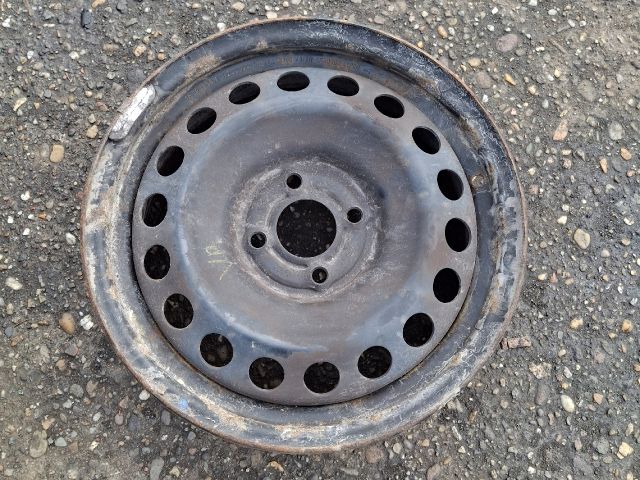 bontott DACIA DOKKER Acélfelni (1 db)