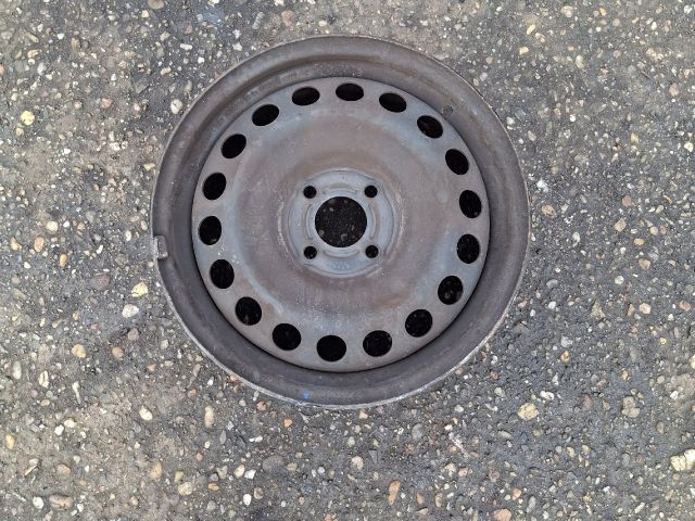 bontott DACIA DOKKER Acélfelni (1 db)