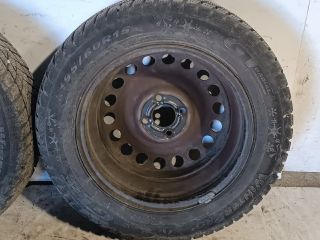 bontott DACIA DOKKER Acélfelni Szett Gumival