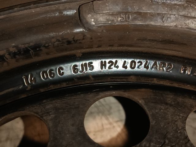 bontott DACIA DOKKER Acélfelni Szett Gumival