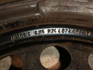 bontott DACIA DOKKER Acélfelni Szett Gumival