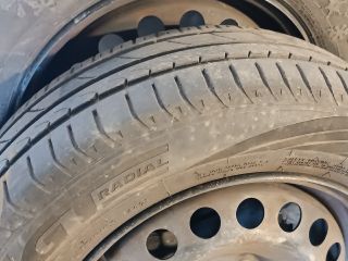 bontott DACIA DOKKER Acélfelni Szett Gumival