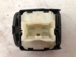 bontott DACIA DOKKER Bal első Ablakemelő Kapcsoló