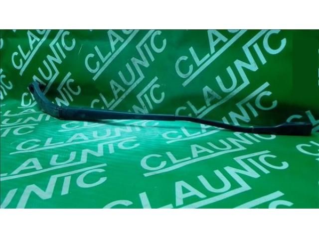 bontott DACIA DOKKER Bal első Ablaktörlő Kar