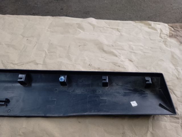 bontott DACIA DOKKER Bal hátsó Ajtó Díszléc