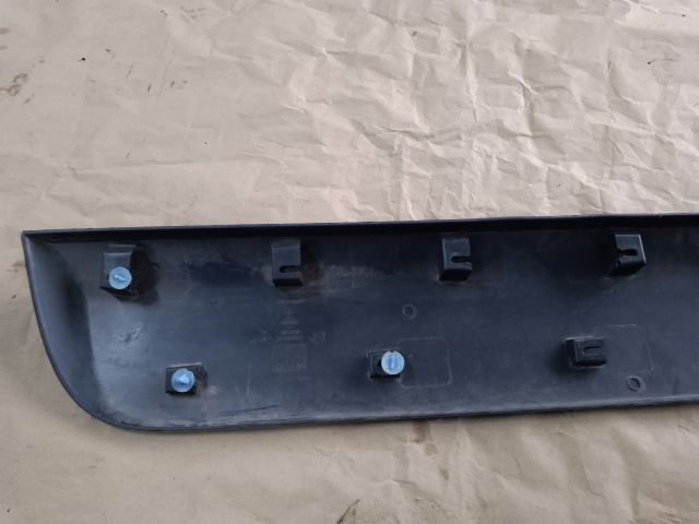 bontott DACIA DOKKER Bal hátsó Ajtó Díszléc