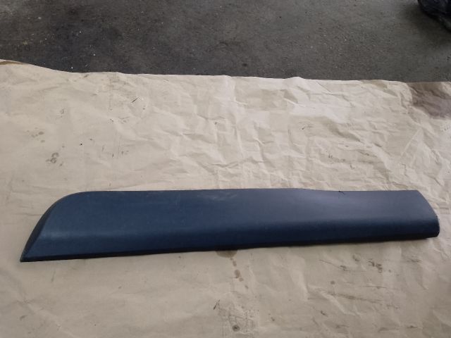 bontott DACIA DOKKER Bal hátsó Ajtó Díszléc