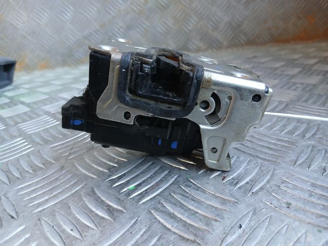 bontott DACIA DOKKER Bal hátsó Ajtózár